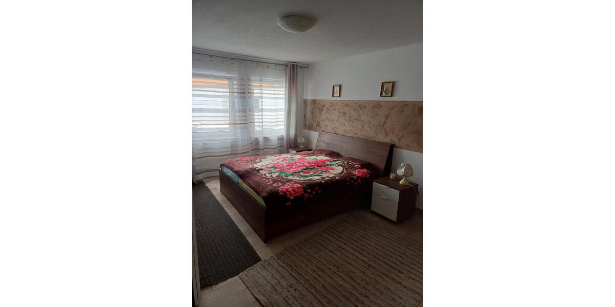 Doppelhaushälfte Schnaittach - 8 Zimmer, 270 m&sup2;, 593.000&euro; | Angebot:26810945