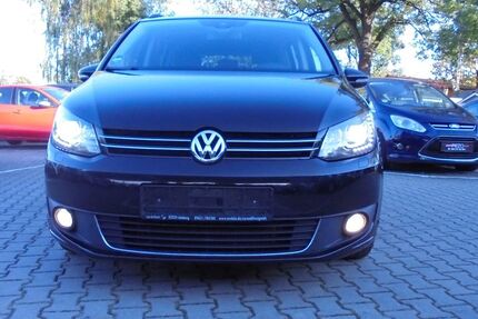 VW Touran 216.757 km 8.900 € München OT Trudering-Riem 81825