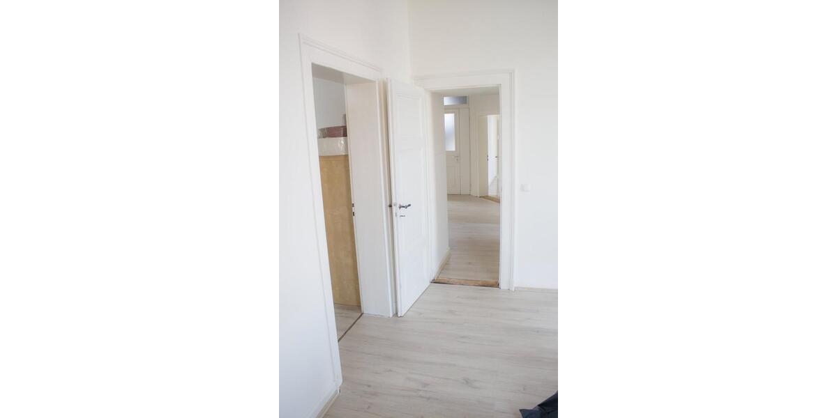 Etagenwohnung Büdingen - 5 Zimmer, 150 m&sup2;, 1.250&euro; | Angebot:25282079