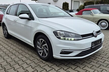 VW Golf VII 1,4l Sound, Navi, PDC, Sitzheizung 156.200 km 9.999 &euro; Rodgau 63110