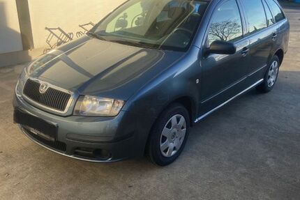 Skoda Fabia 68.200 km 3.499 &euro; Biberach 88400