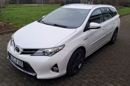 Toyota Auris Touring Sports 178.000 km 10.800 &euro; Spangdahlem 54529