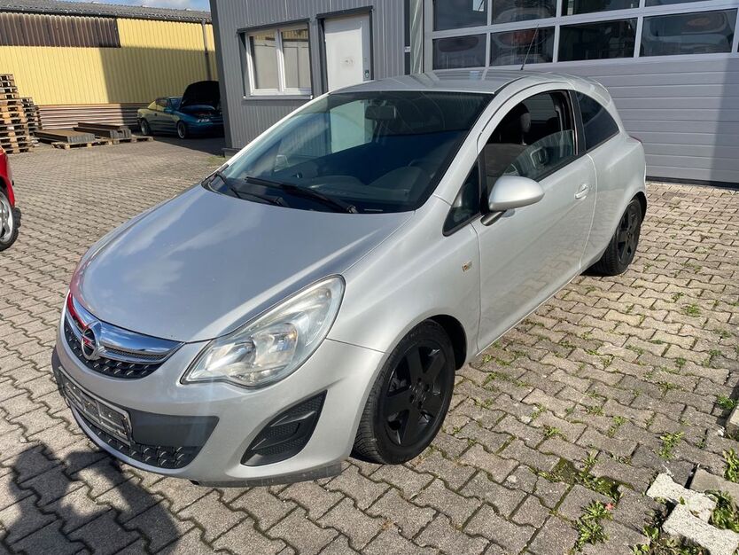 Opel Corsa 188.000 km 2.550 € Bruchsal 76646