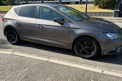 Seat Leon 312.565 km 5.499 &euro; Hanau 63452