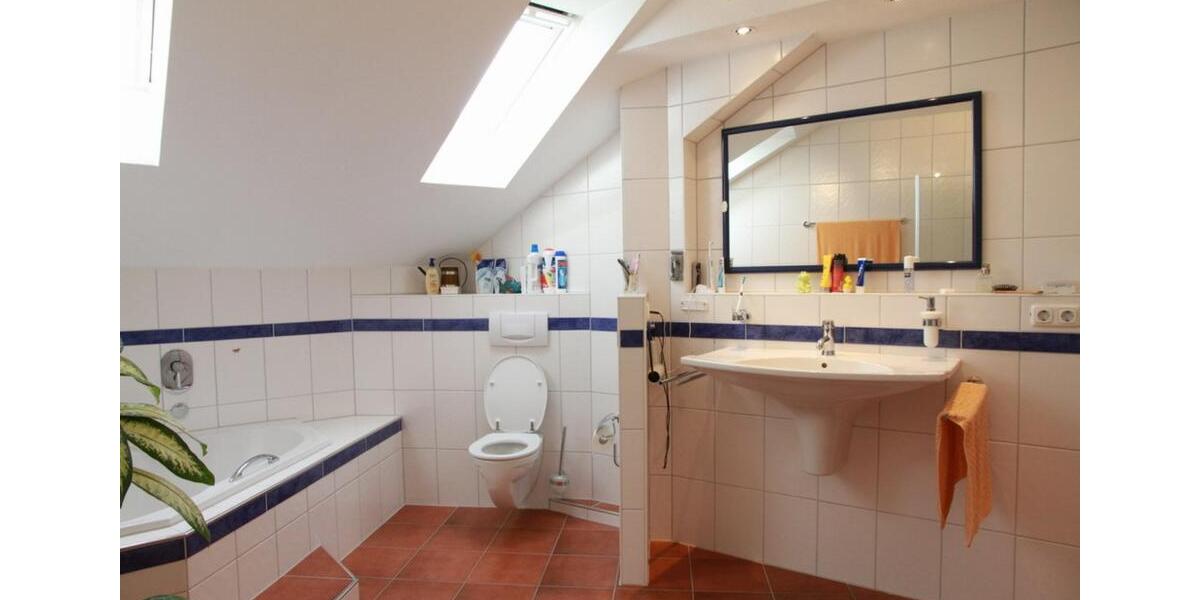 Maisonettenwohnung Nidderau - 4.5 Zimmer, 170 m&sup2;, 1.880&euro; | Angebot:23864137