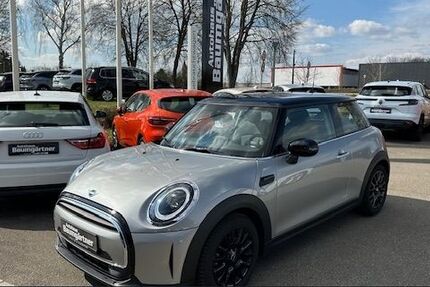 Mini Cooper 12.166 km 25.450 € Dillingen 89407