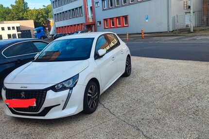 Peugeot 208 39.000 km 16.800 &euro; Mülheim an der Ruhr 45475