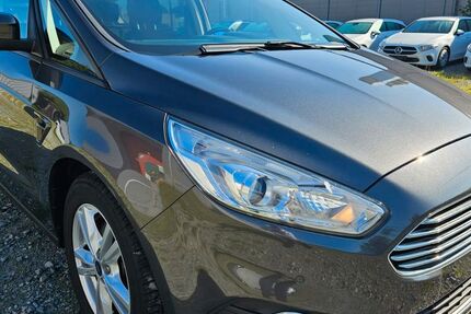 Ford S-Max 172.000 km 10.710 € Kelkheim 65779