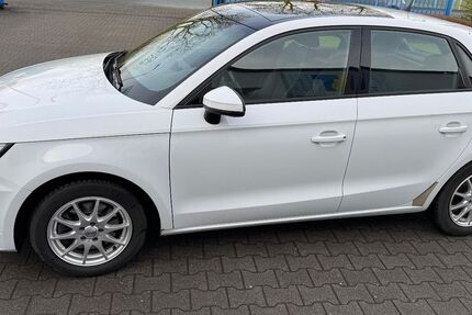 Audi A1 39.500 km 15.999 &euro; geldern 47608