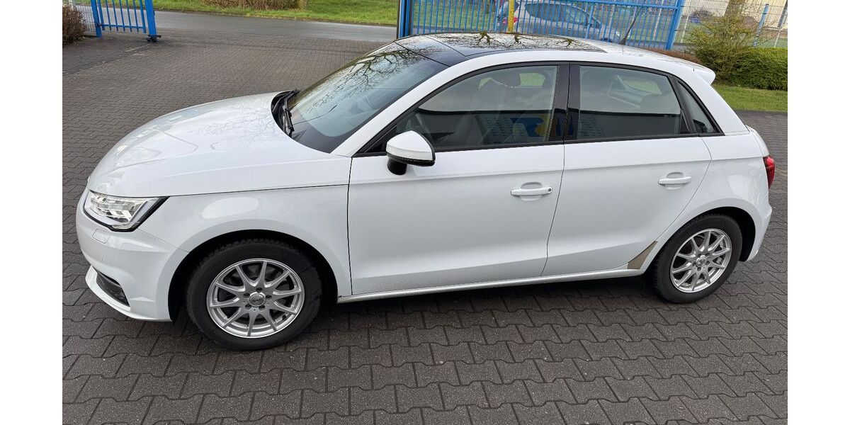 Audi A1 39.500 km 15.999 &euro; geldern 47608