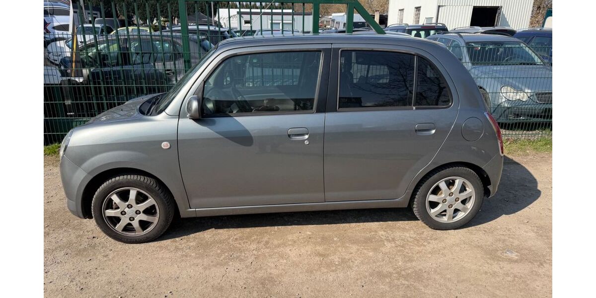 Daihatsu TREVIS 107.400 km 3.990 &euro; Hönow 15366
