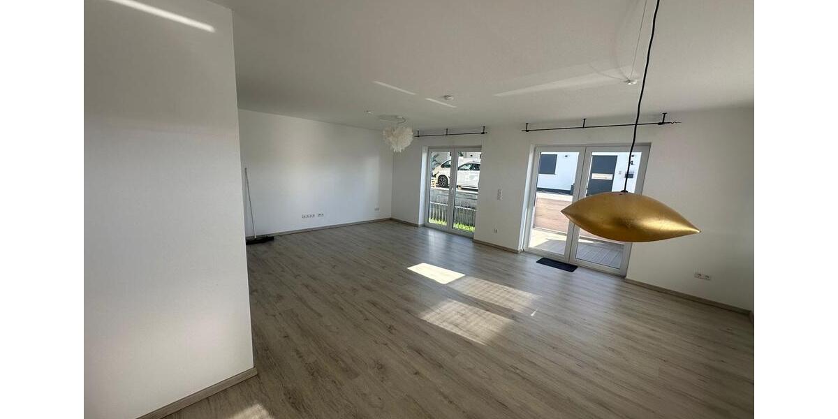 Etagenwohnung Lauterbach (Hessen) - 3 Zimmer, 95 m&sup2;, 900&euro; | Angebot:26302632