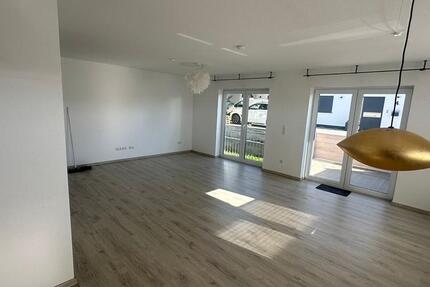 Wohnung Lauterbach (Hessen) - 3 Zimmer, 95 m&sup2;, 900&euro; | Angebot:26302632