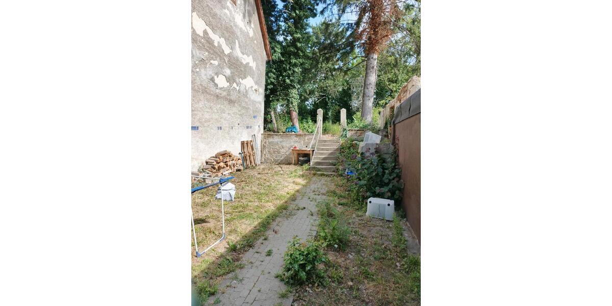 Nebengebäude mit 5 mikro Whg mitten in Öhringen 6 zimmer