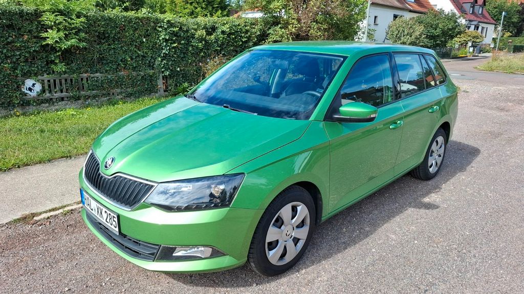 Skoda Fabia 85.000 km 7.500 &euro; Halle 06114