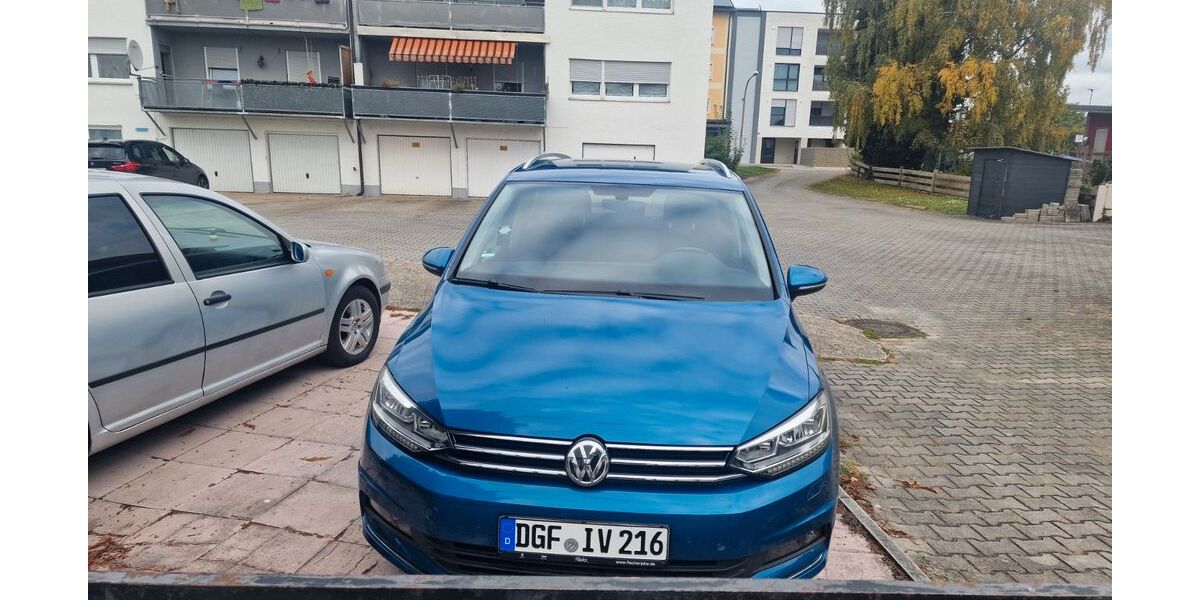 VW Touran 115.000 km 18.900 &euro; Dingolfing 84130