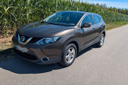Nissan Qashqai 99.523 km 11.990 &euro; Steindorf 82297