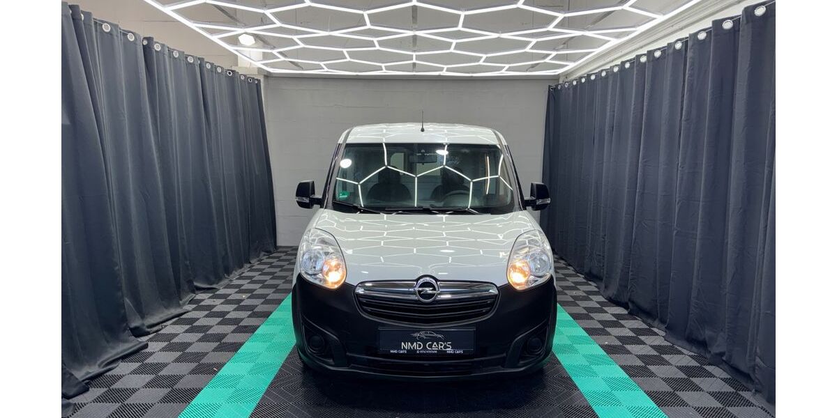 Opel Combo 130.000 km 7.497 &euro; Bietigheim-Bissingen 74321