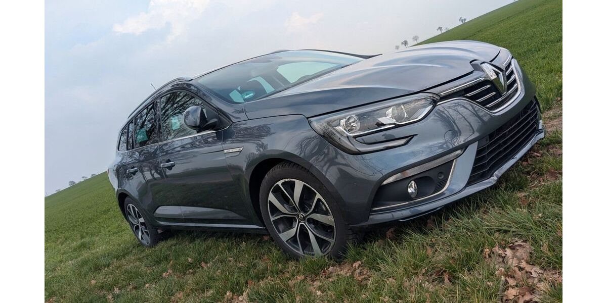 Renault Megane 138.000 km 8.900 &euro; Priestewitz 01561