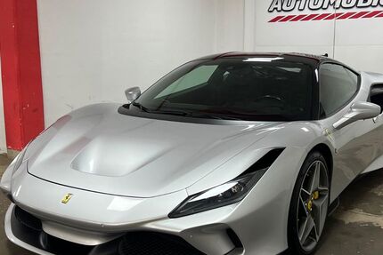 Ferrari F8 24.780 km 264.900 &euro; Köln 50739