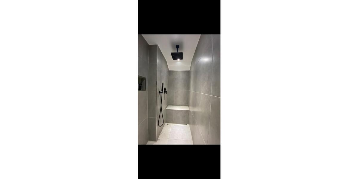 Doppelhaushälfte Calw - 7 Zimmer, 150 m&sup2;, 375.000&euro; | Angebot:25805337