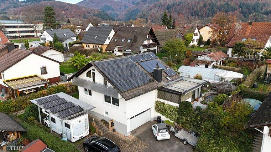 Ein Haus, das mitwächst - ideal für Familien und alle, die Platz lieben | ca. 181 m² Wohnfläche, Sauna & Pool 6 zimmer