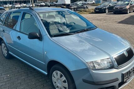 Skoda Fabia 180.685 km 650 € Husum 25813