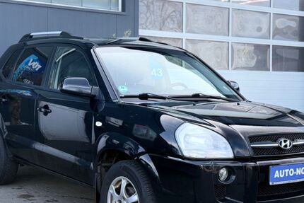 Hyundai TUCSON 212.256 km 3.990 &euro; Husum 25813