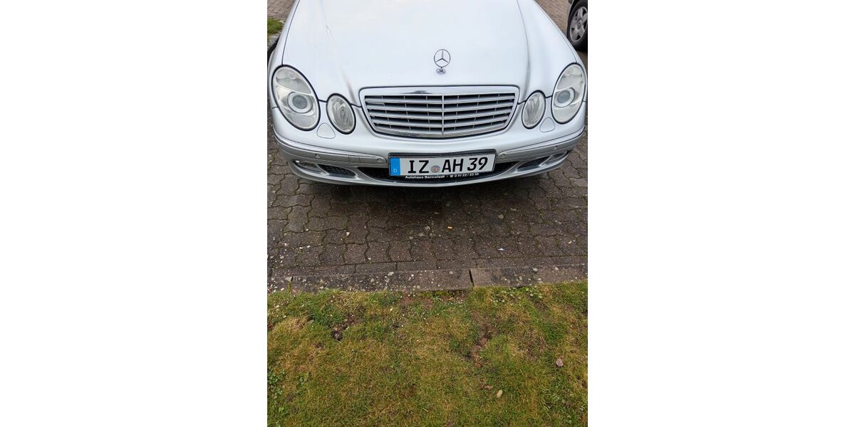 Mercedes-Benz 280 264.000 km 4.400 &euro; Wilster 25554
