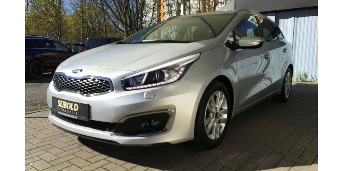 Kia ceed Sportswagon 17.252 km 15.580 &euro; Berlin 10315