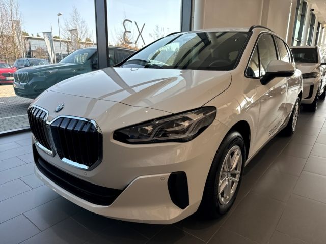 BMW 218 Active Tourer 1.101 km 33.150 &euro; Kaiserslautern 67663