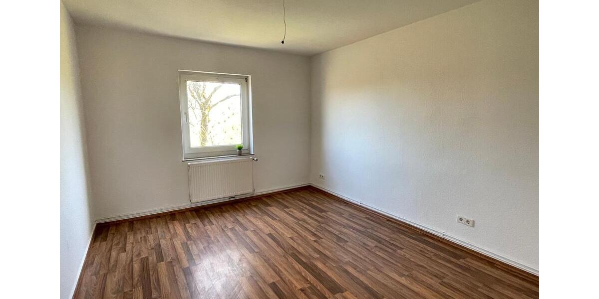 Dachgeschoßwohnung Salzgitter - 3 Zimmer, 65 m&sup2;, 395&euro; | Angebot:26068344