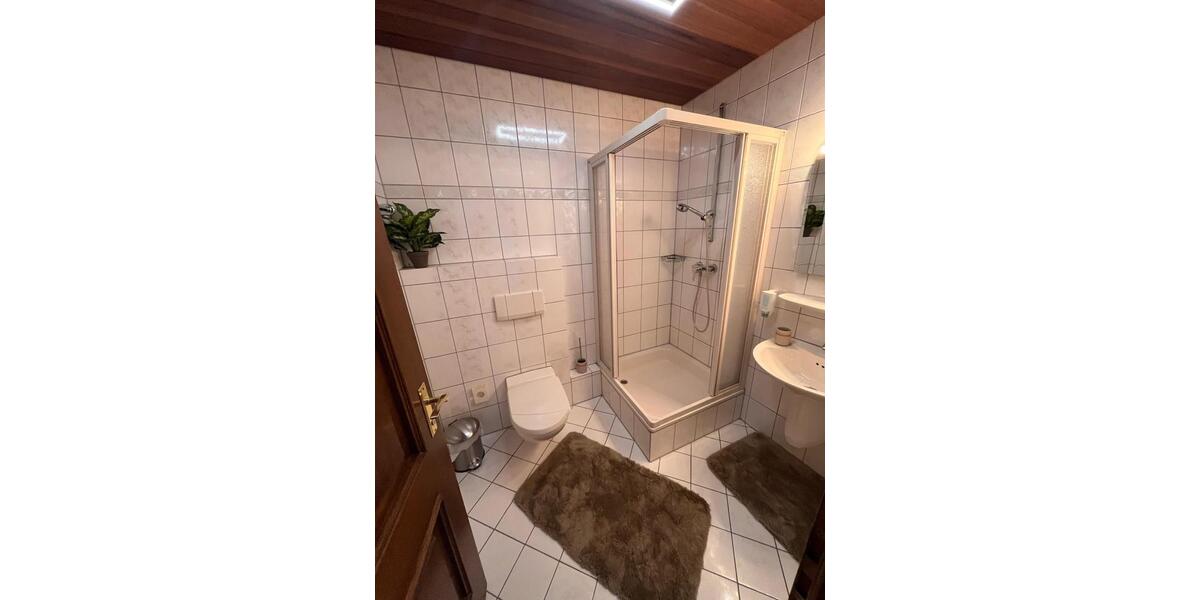 Gewerbeobjekt Linkenheim-Hochstetten Hochstetten - 700&euro; | Angebot:23109120