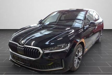 Skoda Superb 16.100 km 39.890 &euro; Wiesbaden 65197