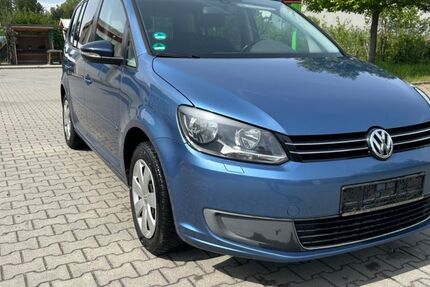 VW Touran 255.000 km 3.490 € Chemnitz 09114