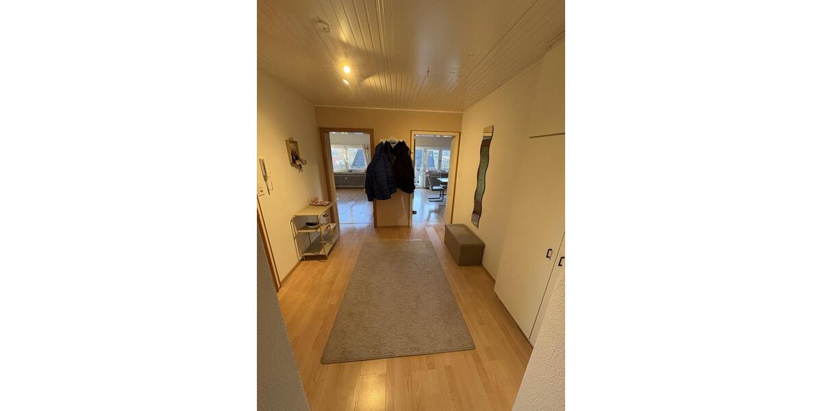 Dachgeschoßwohnung Ubstadt-Weiher Weiher - 3 Zimmer, 84 m&sup2;, 770&euro; | Angebot:24840645