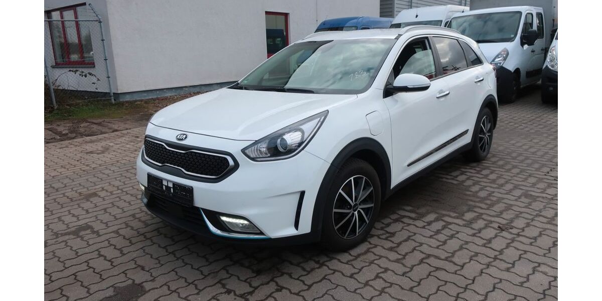 Kia Niro 108.166 km 12.400 &euro; Hannover 30179