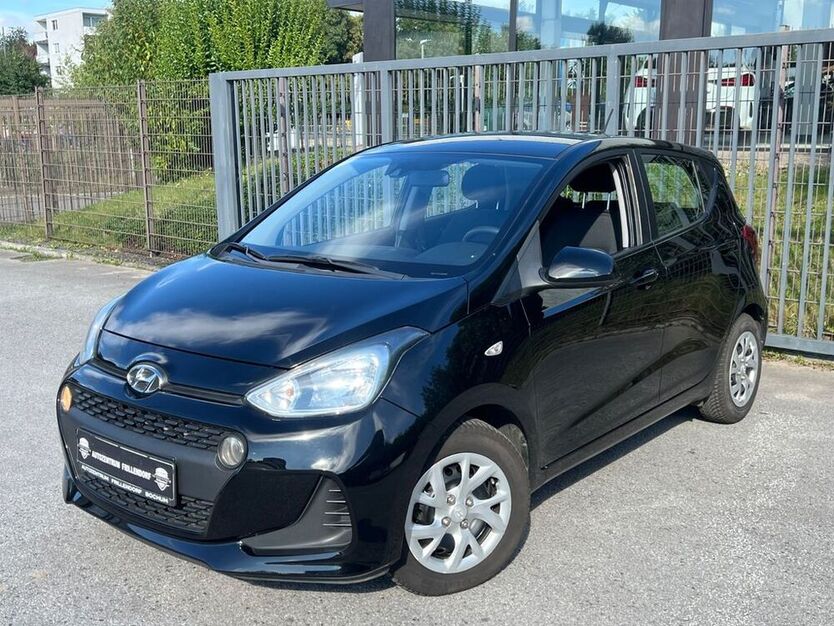 i10
