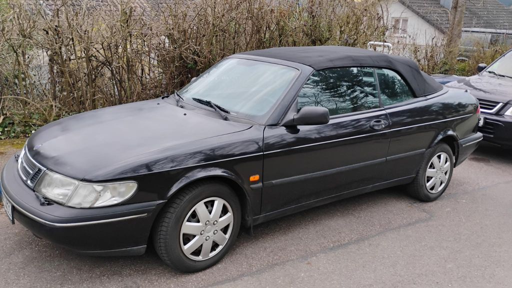 Saab 900 240.000 km 4.900 &euro; Berlin 10999