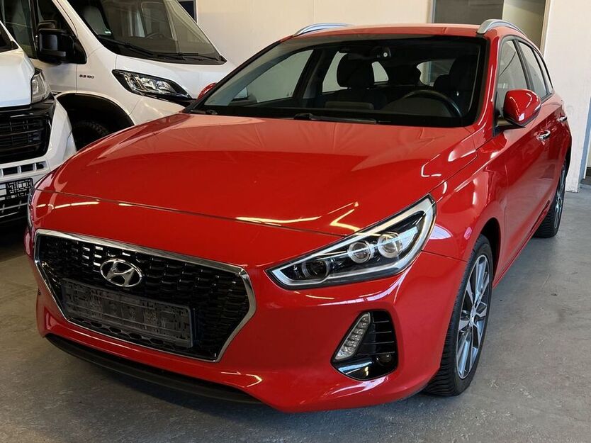 i30