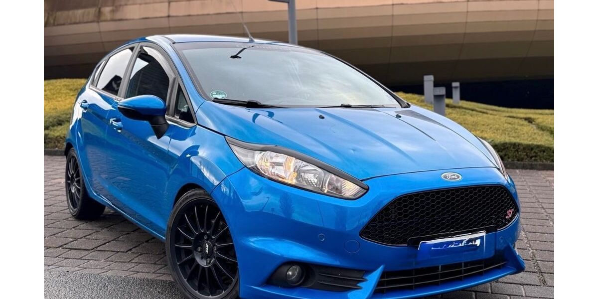 Ford Fiesta 159.650 km 6.000 &euro; Nerdlen 54552