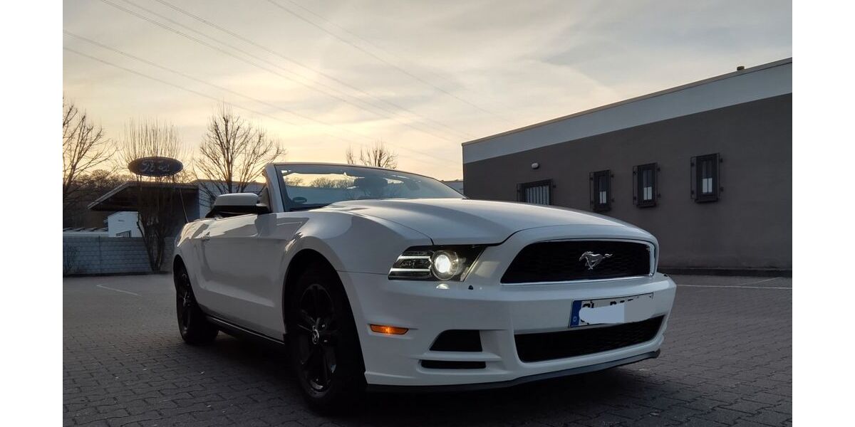 Ford Mustang 163.000 km 16.900 € Rösrath 51503