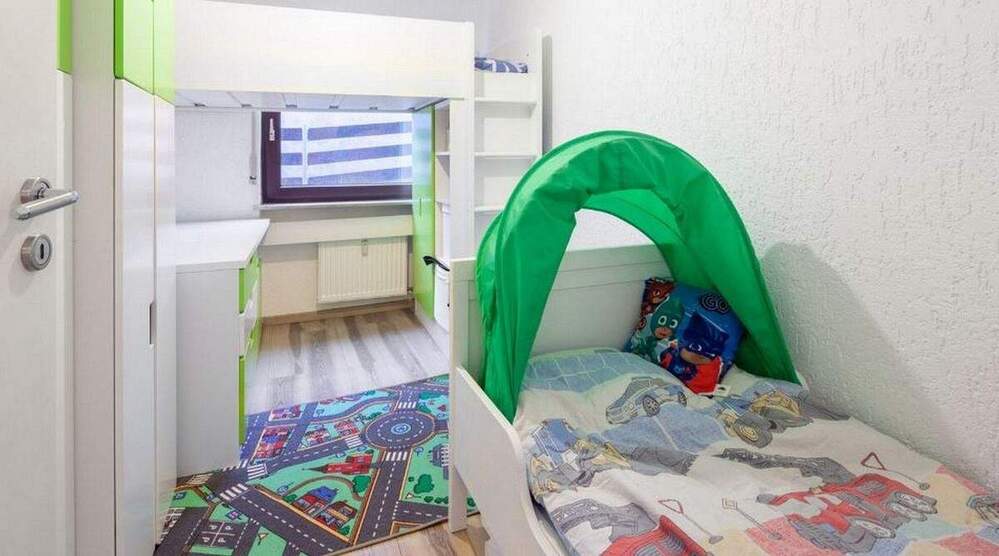 Familienfreundliche 6-Zimmer-Wohnung mit Balkon in Wiesbaden Medenbach 6 zimmer