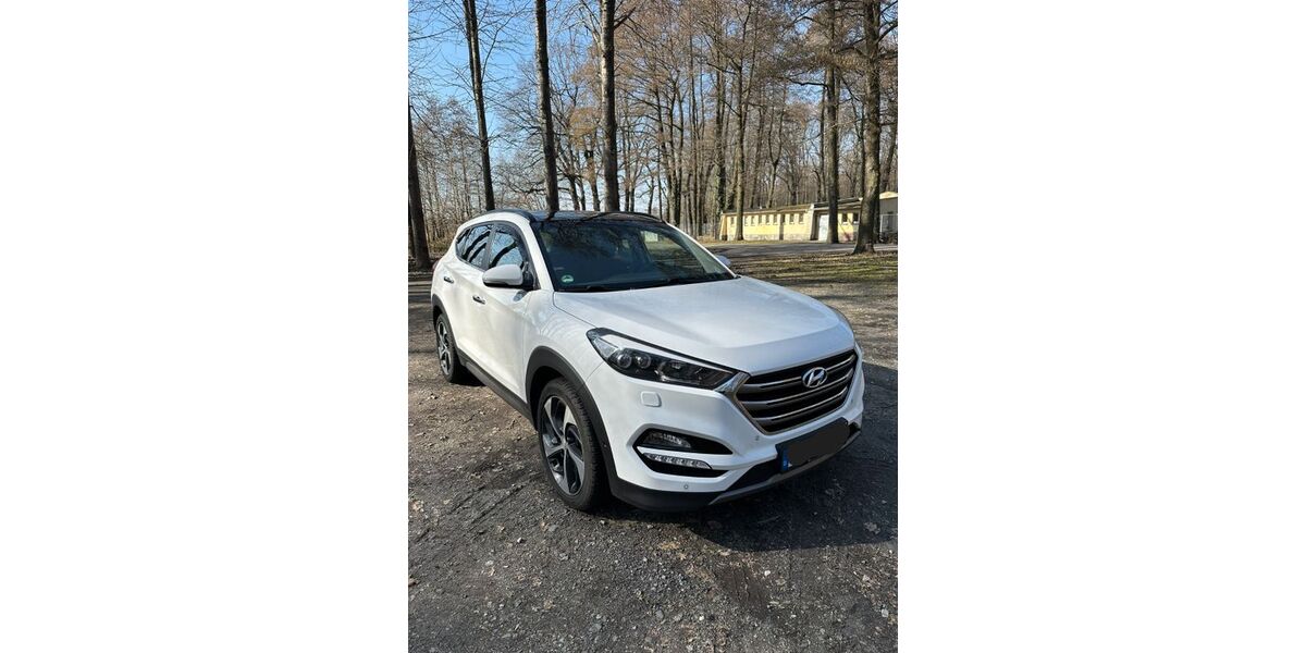 Hyundai TUCSON 78.448 km 18.500 &euro; Pulsnitz 01896