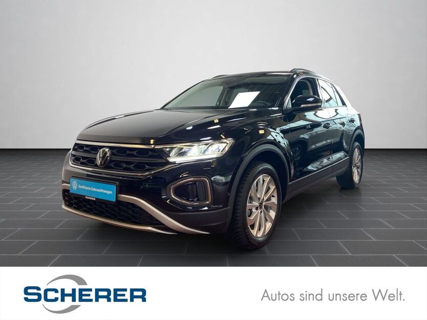 VW T-Roc 11.421 km 29.490 € Aschaffenburg 63741