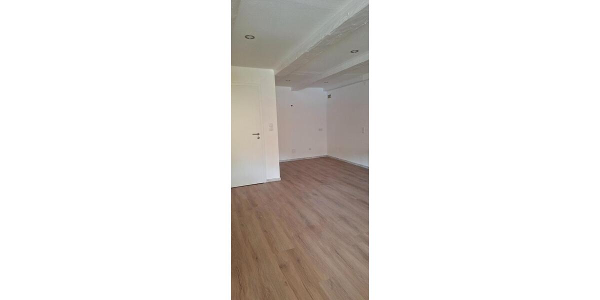 Etagenwohnung Deggendorf - 1 Zimmer, 31 m&sup2;, 400&euro; | Angebot:26363006