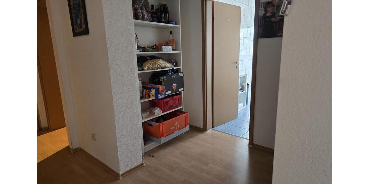 Dachgeschoßwohnung Baumholder - 3 Zimmer, 96 m&sup2;, 700&euro; | Angebot:25379185