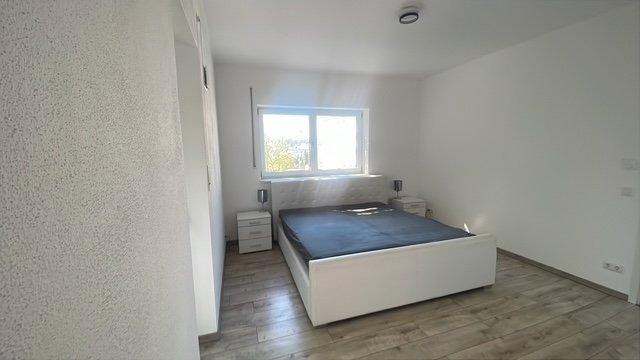 Einfamilienhaus Passau Maierhof - 8 Zimmer, 193 m&sup2;, 2.300&euro; | Angebot:26320941