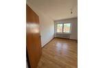 Schicke Dachgeschoßwohnung in ruhiger Lage !