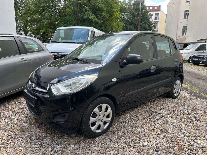 i10